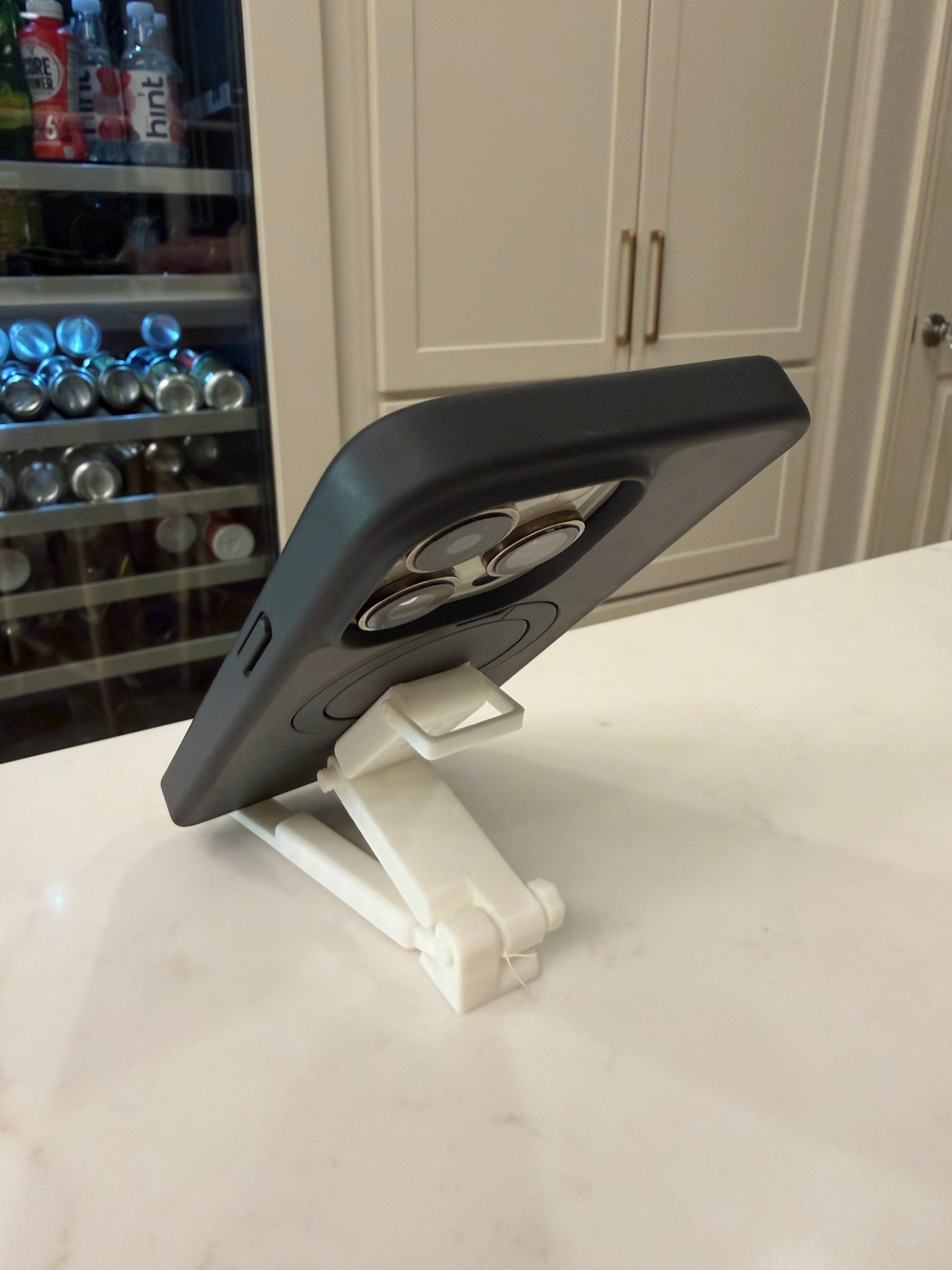 Foldable Phone Stand